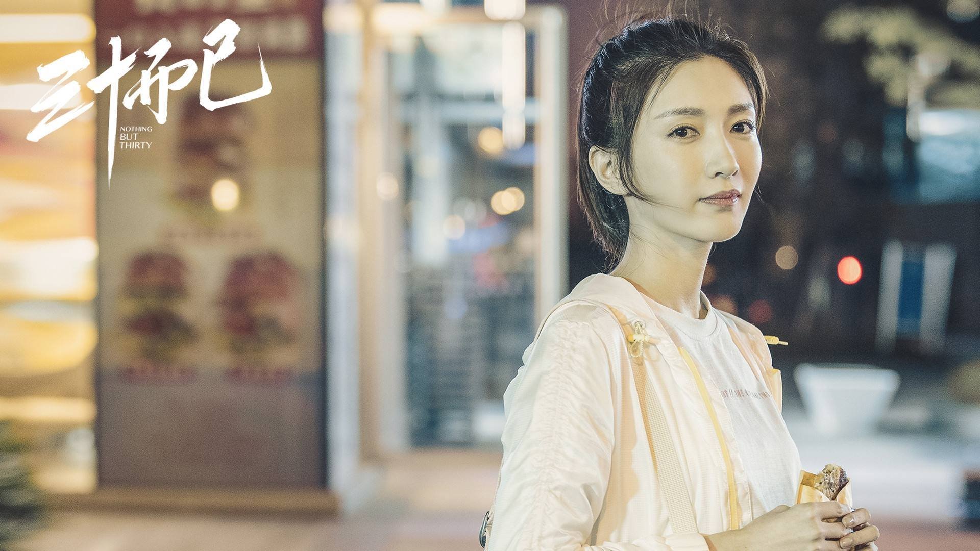 “法甲焦点比赛：明星表现抢眼，场面火爆”，法甲足球比赛视频